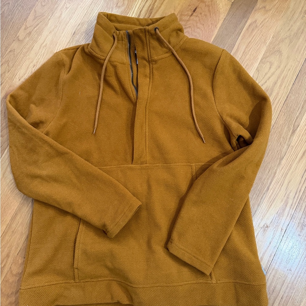 Avalanche Women’s Zip Up Sweater in Mustard